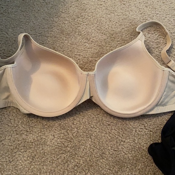 Bra Bundle - Picture 3 of 13